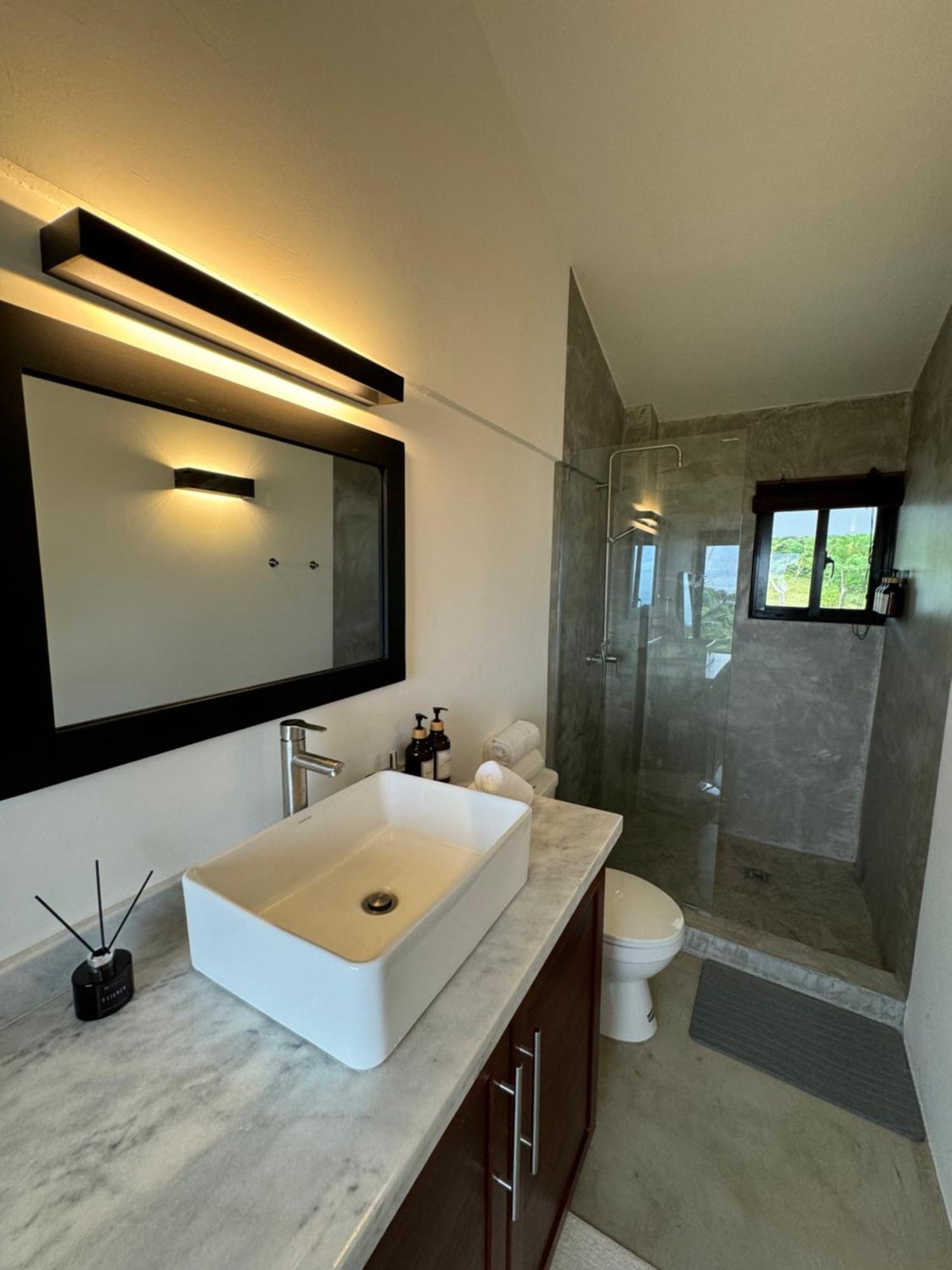 Catalina, Cabrera Oceanview Multi 2 Bd 2 Bath Condo Units With Balcony And Pool Exterior photo