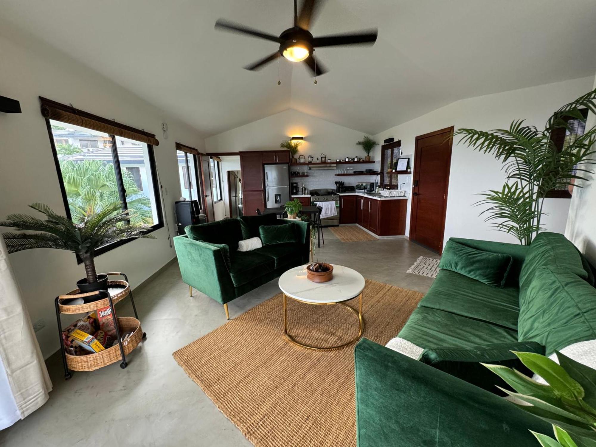Catalina, Cabrera Oceanview Multi 2 Bd 2 Bath Condo Units With Balcony And Pool Exterior photo