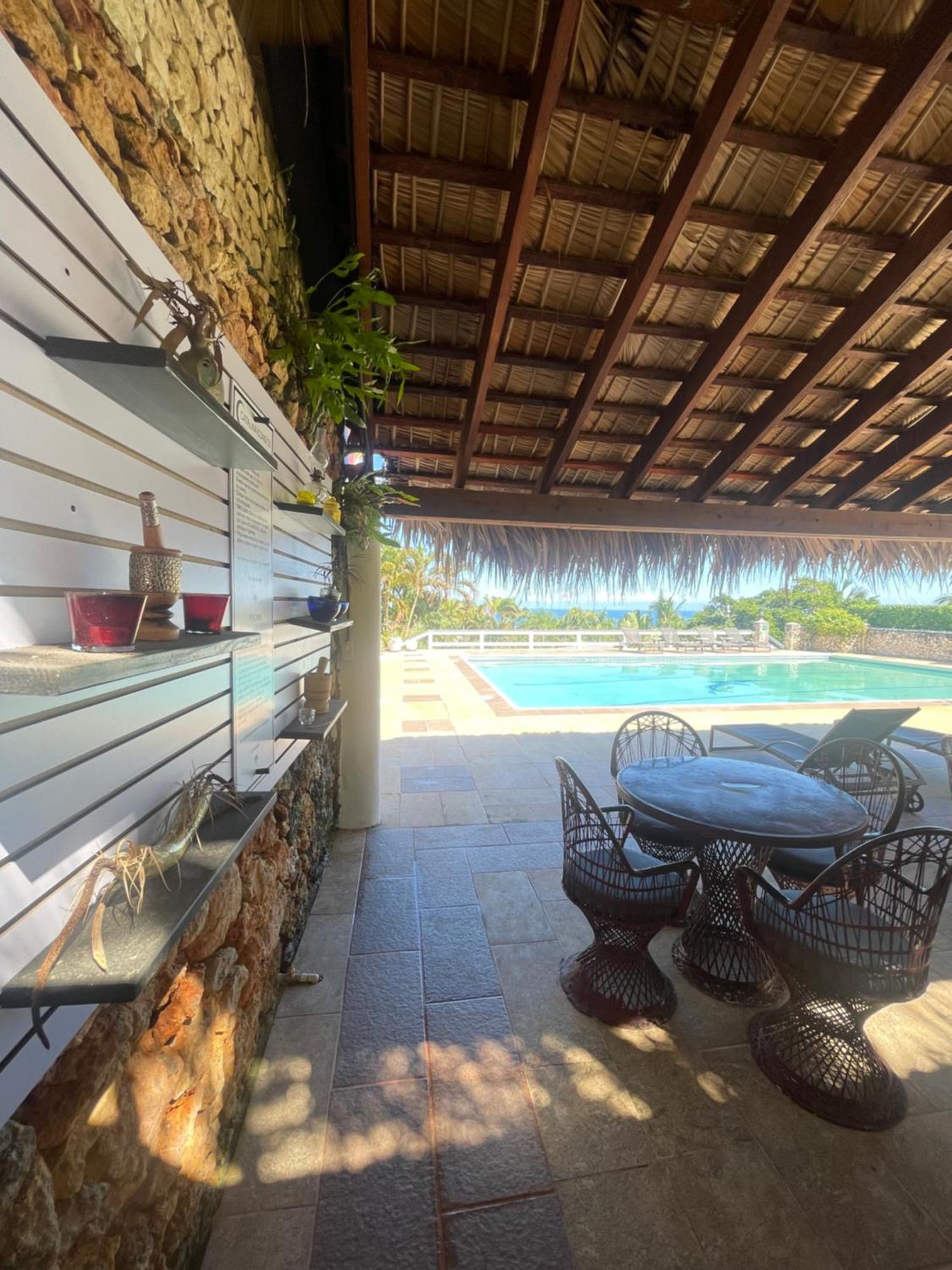 Catalina, Cabrera Oceanview Multi 2 Bd 2 Bath Condo Units With Balcony And Pool Exterior photo