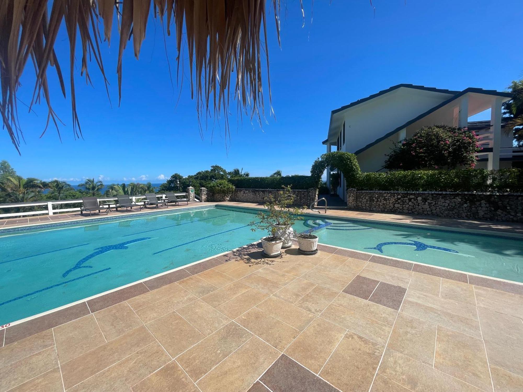 Catalina, Cabrera Oceanview Multi 2 Bd 2 Bath Condo Units With Balcony And Pool Exterior photo